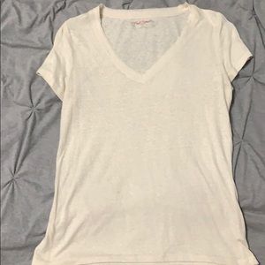 Cream vneck T-shirt Large soft